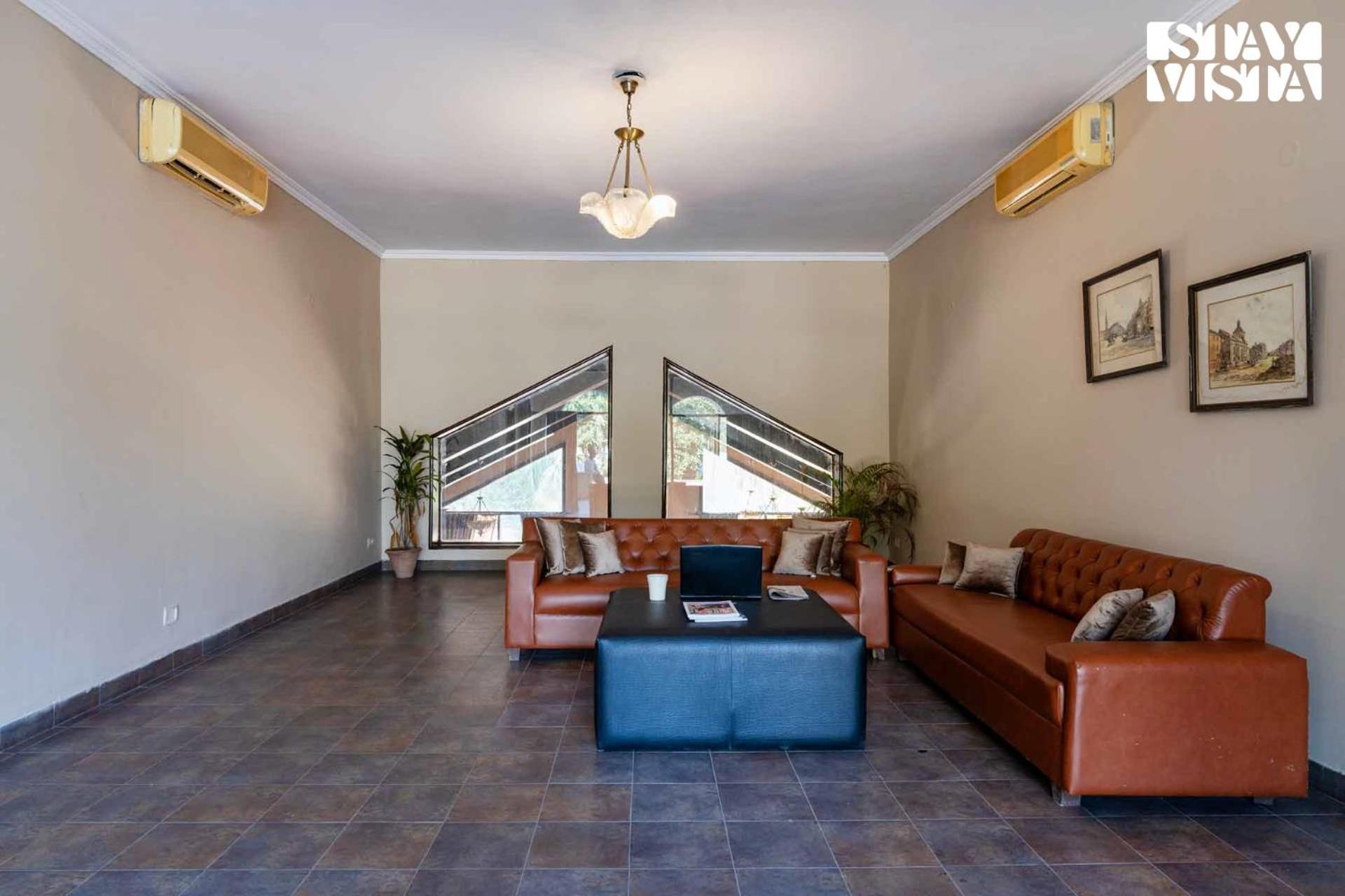Stayvista At Amour With Lawn Zirakpur Exterior photo